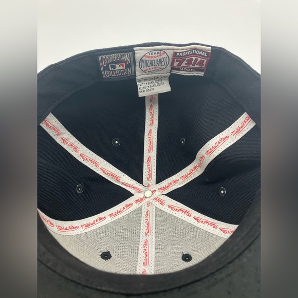 Vintage Yankees Hat Size 7 3/4 
Mitchell & Ness Cooperstown Collection - Picture 4 of 6